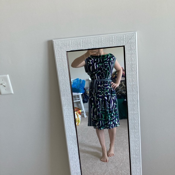 BCBG MAXAZRIA Dress size L, New without tag - Picture 3 of 6